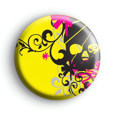 Black and Yellow Rock Skull Badge medium